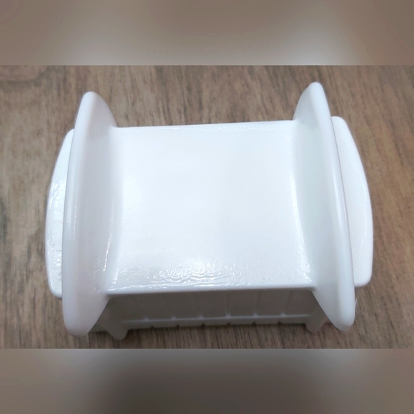 Vintage Milkglass baby rocking cradle - Picture 5 of 7